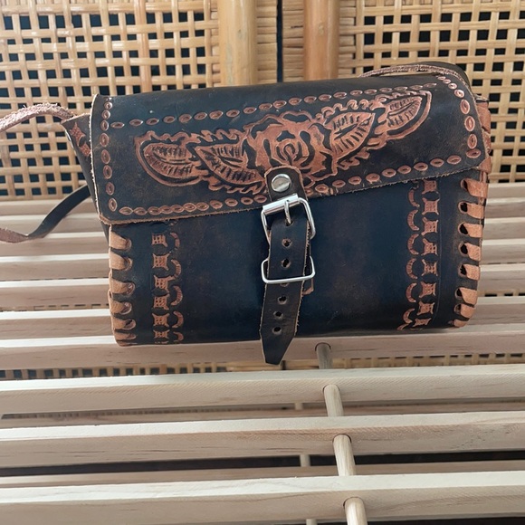 Mexican leather saddle bag - Picture 1 of 4